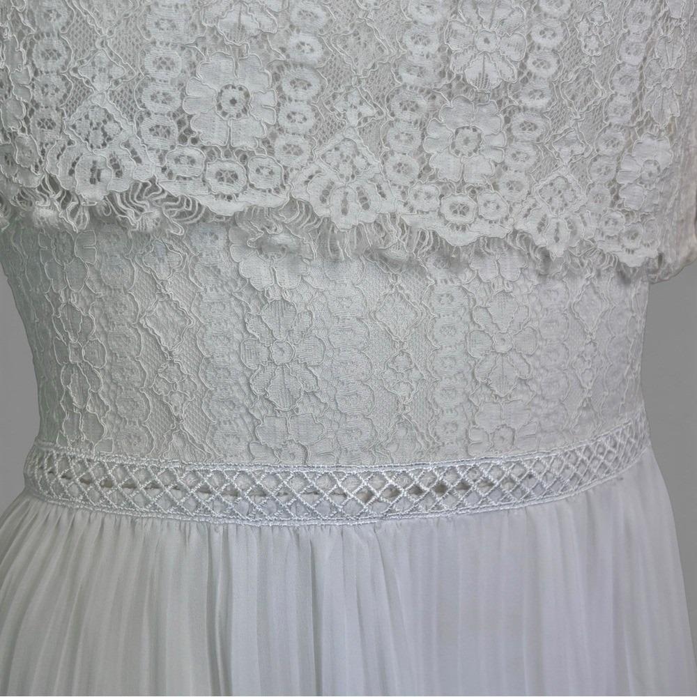 Vintage 1970s White Lace Bodice & Cape Collar Dress w/ Sheer Overlay Boho - Picture 11 of 14